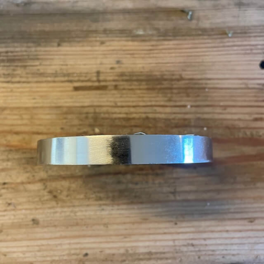 Metallock till vas