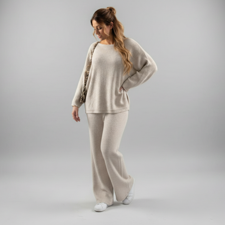Stickat set, Beige