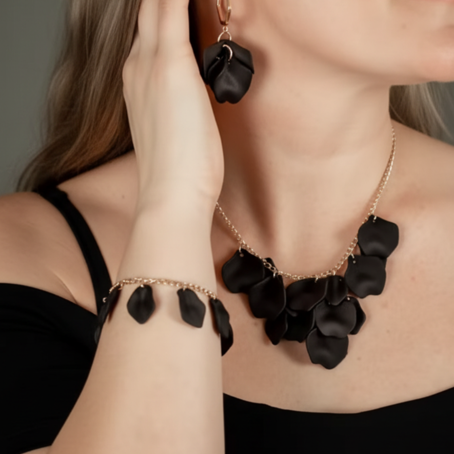 midnight drops black halsband